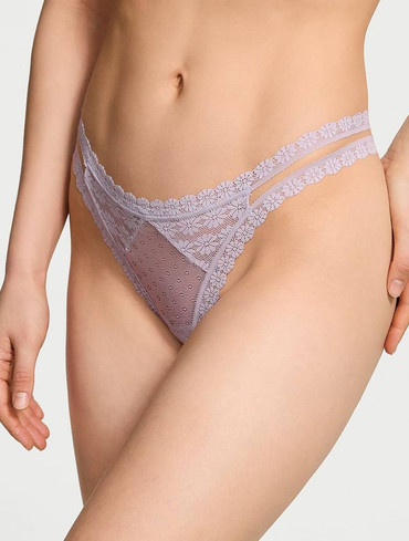 Трусики стрінги мереживні бузкові Daisy Lace Thong Panty