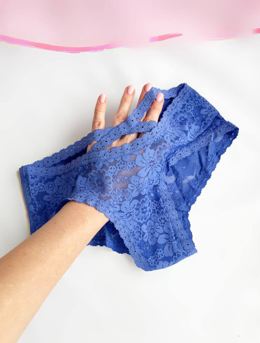 Трусики чікі мереживні сині Lace Cheeky Panty