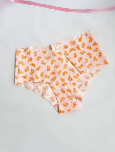 Трусики чікі безшовні бежеві No-Show Cheeky Panty
